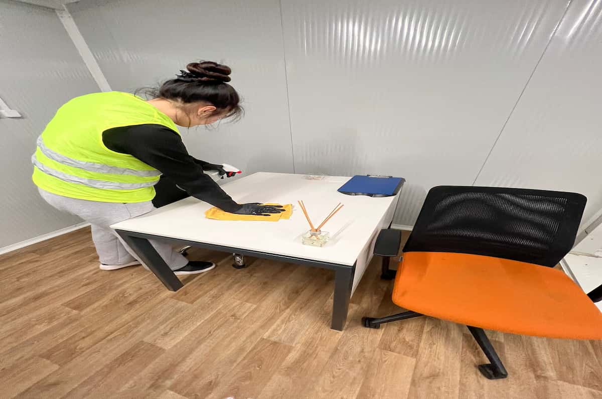 Aylık ofis temizliği profesyonel ekip