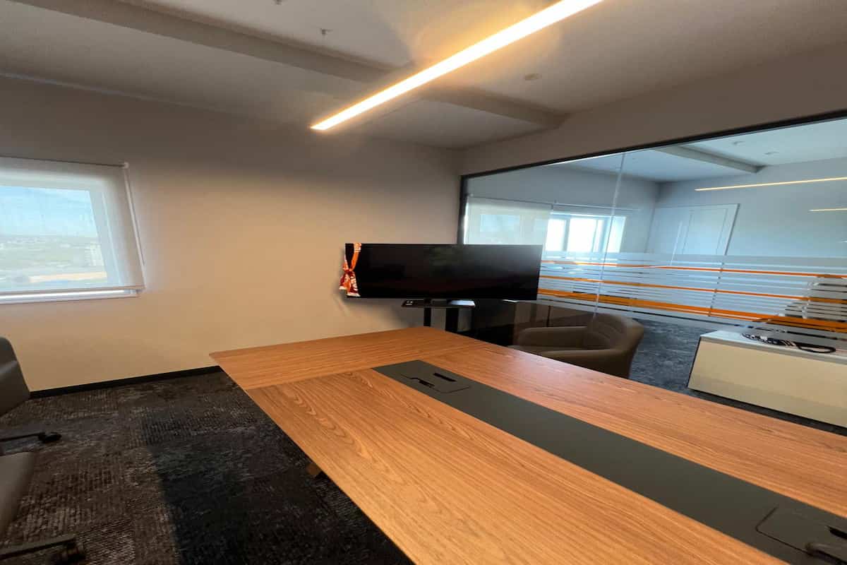 Beylikdüzü Ofis temizliği profesyonel ekip çalışması